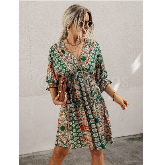 Multicolor Tribal Paisley Print Green Mini Babydoll Dress V-Neck - Picture 3 of 6